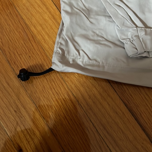 Northend Men's Performance Hooded Rain Jacket Cream Large water resistant NWT - Picture 6 of 6